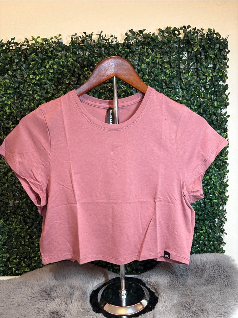 NWT Alphalete Dusty Rose Crop Tee size XL